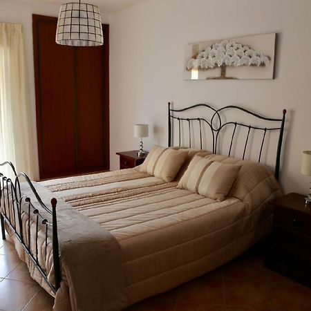 Praia Da Rocha, Algarve Sunny Apartment ปอร์ติเมา ภายนอก รูปภาพ